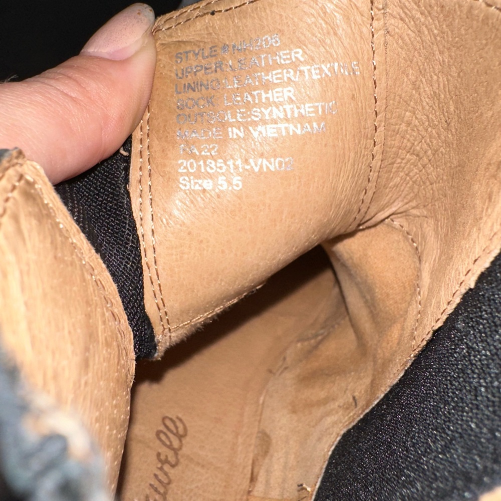 🆕Madewell Cleary Chelsea Boot - Picture 9 of 9